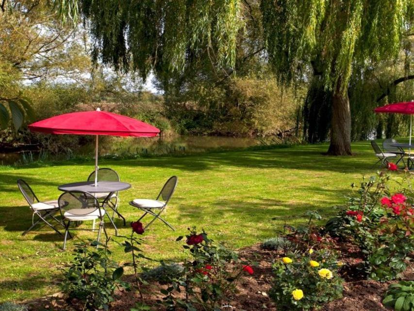 Cherbridge Lodges - Riverside Lodges, Short Lets Oxford Extérieur photo