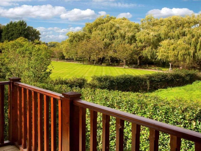 Cherbridge Lodges - Riverside Lodges, Short Lets Oxford Chambre photo